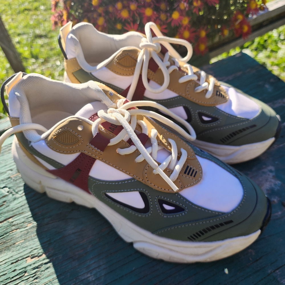 STEVE Madden Shoe size 8
